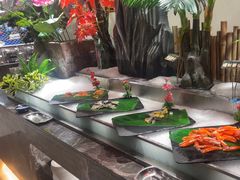 -金马门国际美食百汇(珞喻路店)