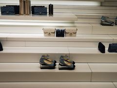 -CHANEL(恒隆广场店)