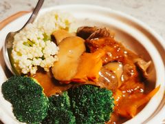 日式花菇豆腐煲-T館·花园艺术餐厅