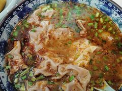-老新隆牛肉锅贴(新街口店)