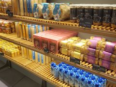 面包甜点陈列柜-面包新语(吾悦国际广场店)