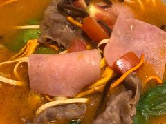 现炖番茄肥牛米线-云味馆·云南菜·云南米线(地王店)