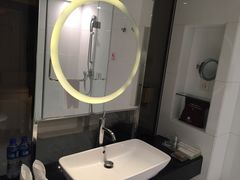 -北京希尔顿逸林酒店