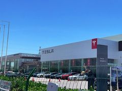 -TESLA 特斯拉(北京南四环中路特斯拉中心)