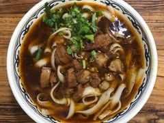 小炖肉刀削面-老门刀削面(小酱坊店)