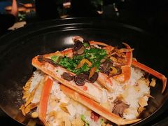 毛蟹土锅烩饭-地球美食剧场