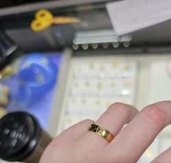 -周大福CHOW TAI FOOK(浦东八佰伴店)