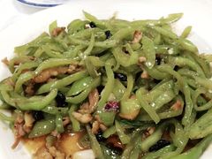 -合和美食馆(壹村东心岭2巷店)
