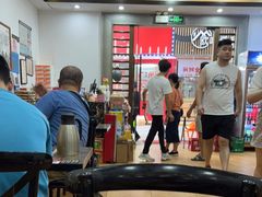 大堂-贞姨美食·老字号海鲜大排档