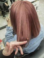 -藤野造型烫发染发