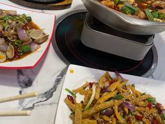 -江城燕子大排档(江汉路步行街店)