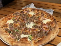 -城市大道红炉披萨烘焙坊