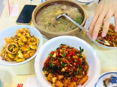 -笨罗卜浏阳菜馆(太平街店)