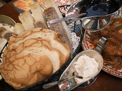 黑白列巴-卢布里西餐厅(总店)