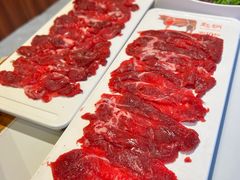 -周记潮汕牛肉·小龙虾烧烤(九亭金地广场店)