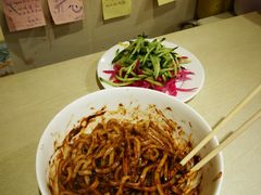 -黑八私房老北京炸酱面