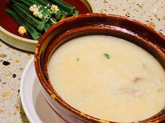 -小鹅皇港式餐厅(新抚万达店)
