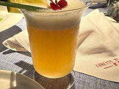 -弦月窗LUNETTE BY AMANDA(复兴路店)