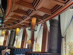 -八府香鸭·啫啫煲(华山路店)