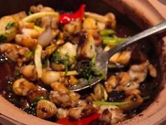 -八府香鸭·啫啫煲(华山路店)