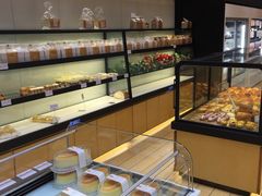 面包甜点陈列柜-御蝶坊生日蛋糕KNAC(创业店)