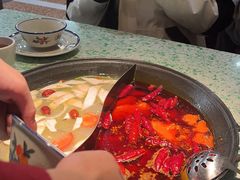 -鸿姐老火锅(疁城新天地店)