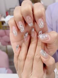 -丽心自助美甲美睫