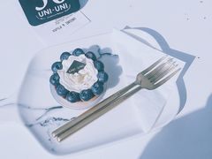 -UNI UNI(环亚凯瑟琳店)