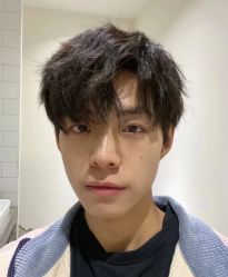 -丝语萱形象