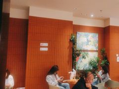 -奈雪的茶(市百一店)