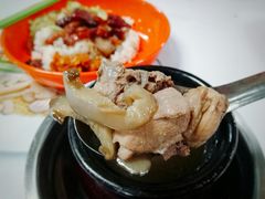 香菇鸡肉瓦罐汤-中央财经大学-食堂