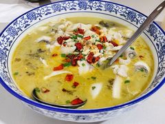 酸菜鱼-素勤饮食店(城头巷店)