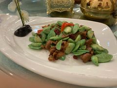 -马尔龙新疆饭店·清真(瑞景店)