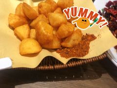 -肖四女乐山跷脚牛肉(滨江天街店)