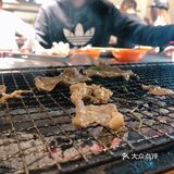 有点老,不过我烤的牛肉真是棒呀,冷面味道也不错