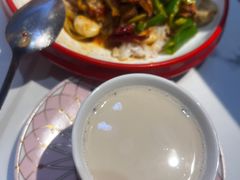 -欧提汗·新疆餐厅·清真(银都路店)