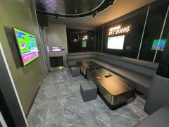 -唱吧麦颂KTV(东胜港悦广场店)