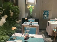 -荷栖小院·品质江西菜(红谷滩店)