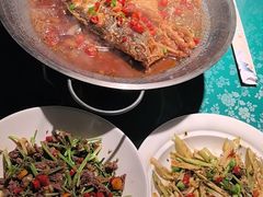-呷湘厨·鱼汤捞饭·剁椒鱼头·辣椒炒肉(国家会展中心店)