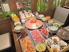 -菌自由丨野生菌火锅特色庭院餐厅(丽江古城店)