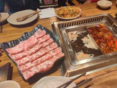-吴氏老牌坊云南鱼豆花火锅店(通江街店)