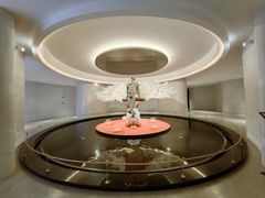 -涨巢·潮玩水疗局