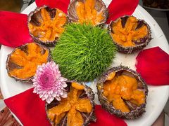 -雍容荟活帝王蟹活龙虾自助(苏宁旗舰店)