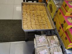 虫仔饼-金燕西洋牛油糕葡式食品