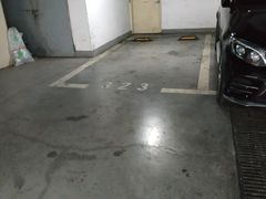 -中山公园-龙之梦停车场