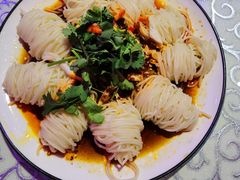 -巴特餐饮6加1音乐餐吧·新疆菜