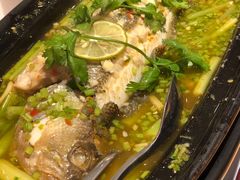 明炉鲜鱼-阿诺泰·泰国餐厅(棕北店)