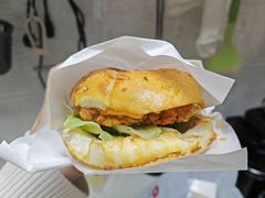 -必胜客餐厅(昆百大泰业城店)
