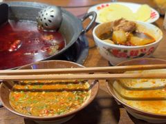 -萍姐火锅·公路夜市(武汉首店)