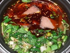 -臻老板牛肉面(光华路SOHO店)